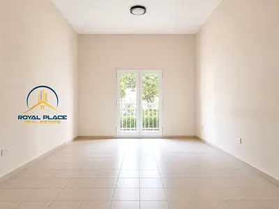 1bhk | vacant | spacious | close to metro