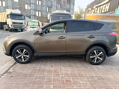 2017 Toyota RAV 4 照片 3