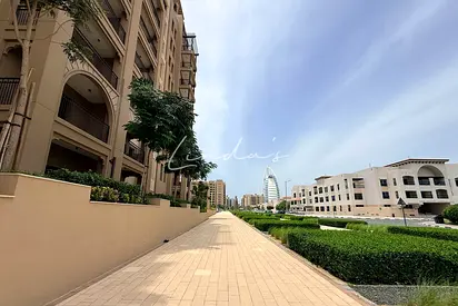 2 Bedrooms | Community View | Unfurnished