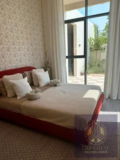3-bedroom townhouse - freehold - handover in 6 months - bargain price - 10%ROI - furnished kitchen -