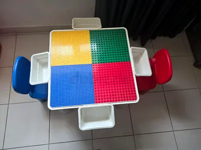 Lego table