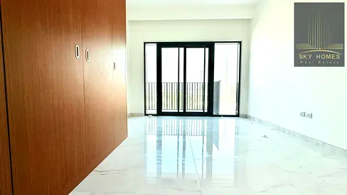 Modern Studio | Semi Furnished | prime location