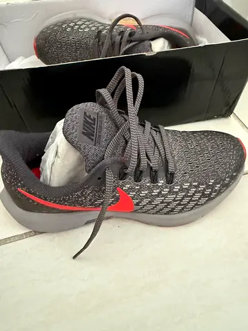 Nike running shoes - size 36.5 , grey with red swoosh