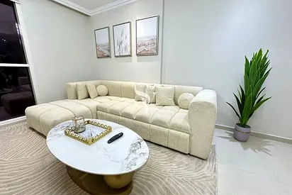 Stylish 1BR | Opp. Dubai Mall | Prime Downtown