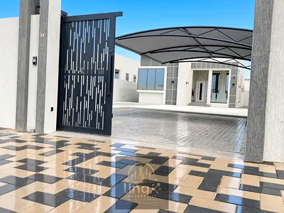فيلا مميزة مكونة من 3 غرف نوم مع مسبح خاص، تقع في القصيدات، رأس الخيمة.