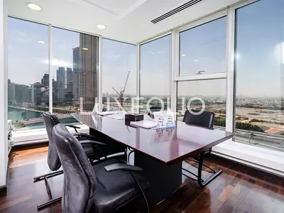 Canal View | Vacant | Close To Metro