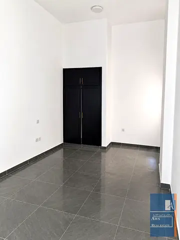 Studio Available for Families, Modern and Convenient Design