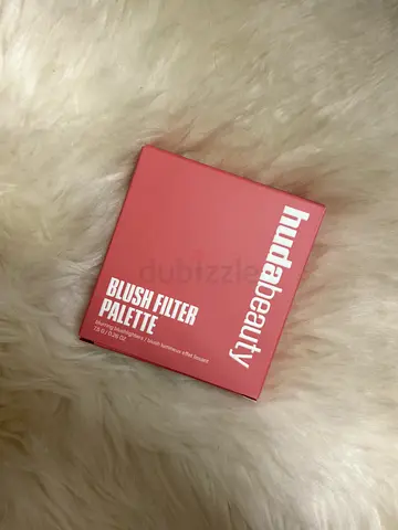 SALE | HUDA BEAUTY Blush Filter Palette – Roseberry