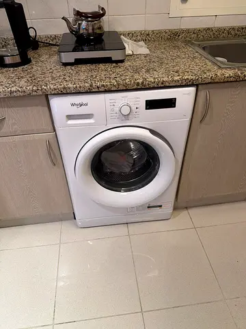 Whirlpool laundry machine 7kg