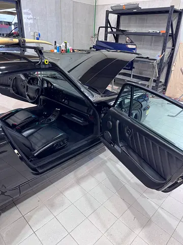 Porsche 911 Carrera 1991 - Classic 964 Air-Cooled Perfection