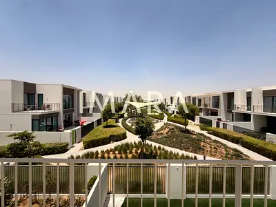 FULL PARK VIEW | VASTU | VACANT | LANDSCAPED