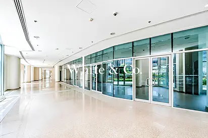 PRIME RETAIL | BAY CENTRAL | RENT & SALE