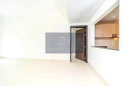 12 chqs.in limited offer/21 days free/Near by Metro / Parking free / yearly rent