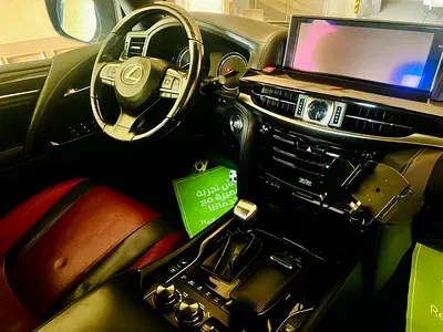 2018 Lexus LX-SERIES photo 9
