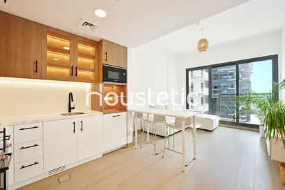 Exclusive | Semi-Furnished | High Floor