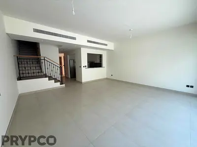 5BR +Maids Townhouse | Unfurnished | Vacant
