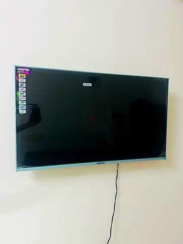 GEEPAS Smart LED TV 43“ 2024
