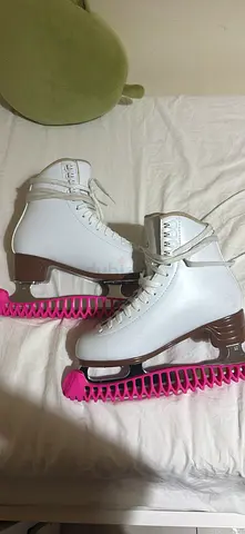 Jackson Artiste Ice Skates (Figure skates)