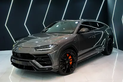 2021 Lamborghini Urus, Full Carbon Pack, Panoramic Roof, Individual Rear Seats, Dealer Warranty!!