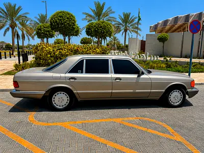1990 Mercedes-BENZ SEL/SEC 照片 3