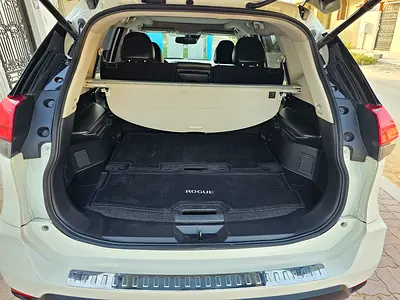 2017 Nissan ROGUE — фото 15