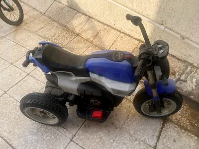 Kids Electric Ride-On Trike / Toy Motorcycle - Blue, Battery Powered