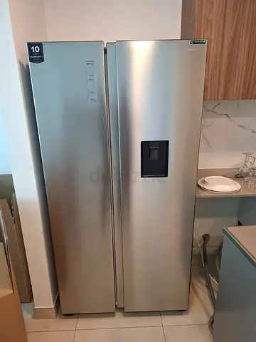 Hisense Side-by-Side Refrigerator with Water Dispenser - Silver