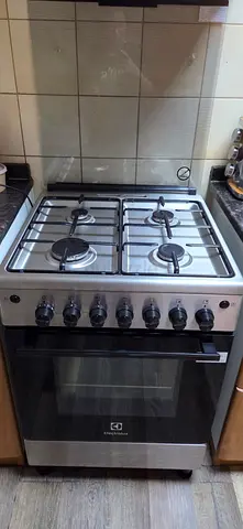 Oven