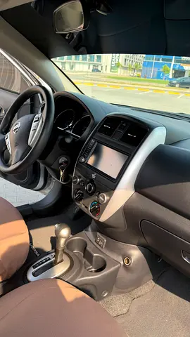 2019 Nissan VERSA 照片 12