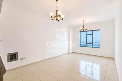 Best Layout Apt | Road Facing View | High Floor