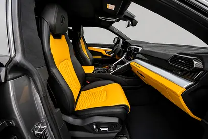 2021 Lamborghini URUS 照片 10