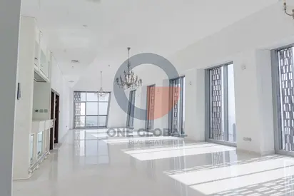 PRIVATE POOL | WATERFRONT PENTHOUSE | 5,448 SQ FT
