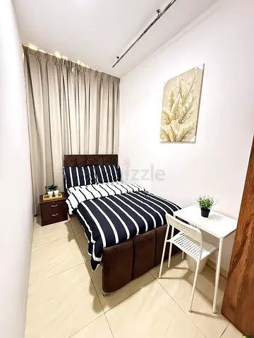 Fully Furnished partition Room for executive single and couple at Al Khaldiya