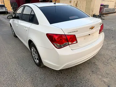 2015 Chevrolet CRUZE 照片 2