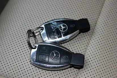صورة مصغرة 13 لـ 2010 Mercedes-BENZ E-CLASS