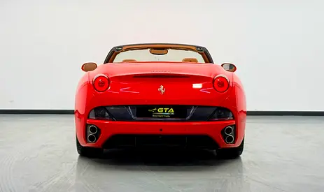 صورة مصغرة 5 لـ 2011 Ferrari CALIFORNIA