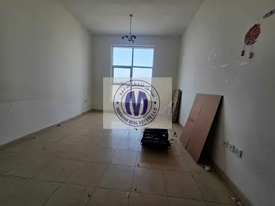 One-bedroom apartment available for rent in city tower ajman with parking full open palace view..