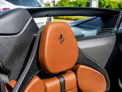 2023 Ferrari 296 GTS 照片 18