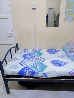 Executive Male Bed Space Available Space Available From August 28 In Baniyas East 9