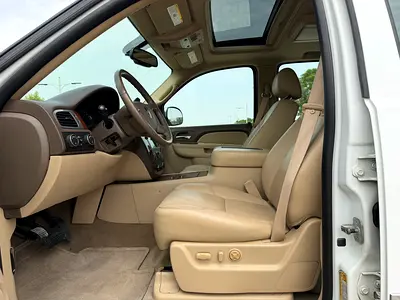 2010 Chevrolet TAHOE — фото 9
