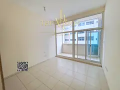 2bhk Open kitchen with 2 balconies for rent