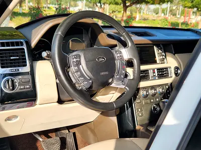2011 LAND Rover RANGE ROVER — миниатюра 4