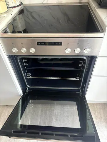Siemens Digital Electric Cooker 60 Cm