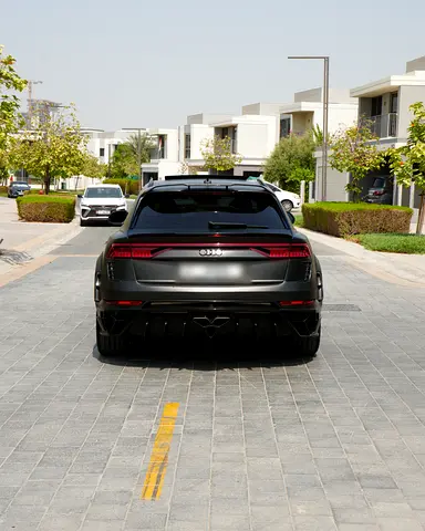صورة 17 لـ 2021 AUDI RS Q8