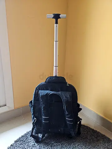 Kipling Trolly bag ( Black)