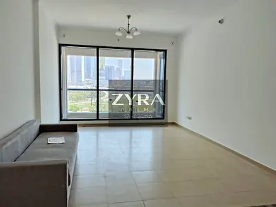 SUPER SPACIOUS | UNFURNISHED | BRIGHT 1 BED