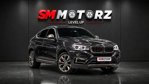 Stunning BMW X6 xDrive50i 2016 | GCC Specs | Low Mileage | Luxury SUV
