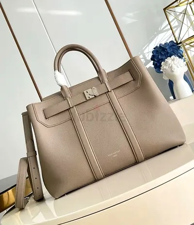 LOUIS VUITTON Women's Georges Tote MM Bag