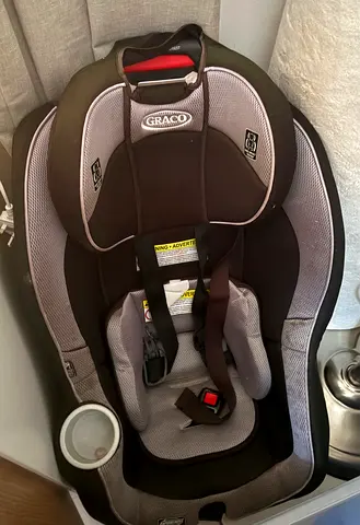 Graco Toddler Car Seat with Cup Holder