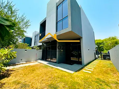 Beautiful 3BHK Corner Townhouse | Private Garden | Masaar